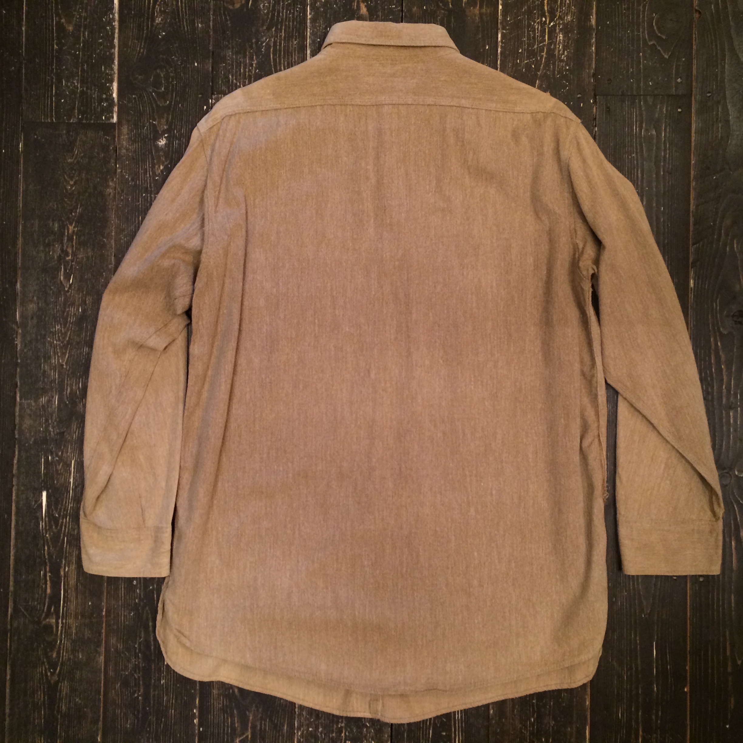 40's Sturdy Oak brown chambray shirt | Button Up Clothing